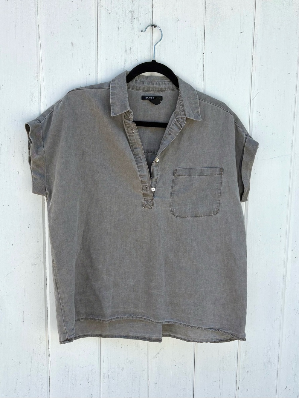 Mango Women’s Washed Gray/Taupe Short-Sleeve Linen and Cotton 3/4 button-up